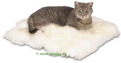 trixie schapenvacht kussen      l 45 x b 45 cm